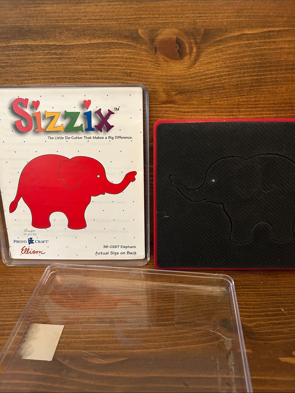 Sizzix Elephant Die-Cut Sizzix red original die cutter